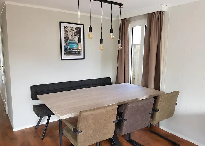 Chalet De Bijsselse Enk, Goudsbloem Nunspeet